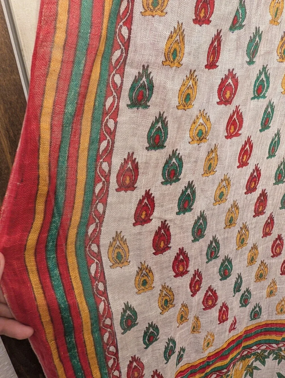 Vintage 1960s Linen Wrap Scarf Indian Cultural Scene Colorful Shawl Woman Deer